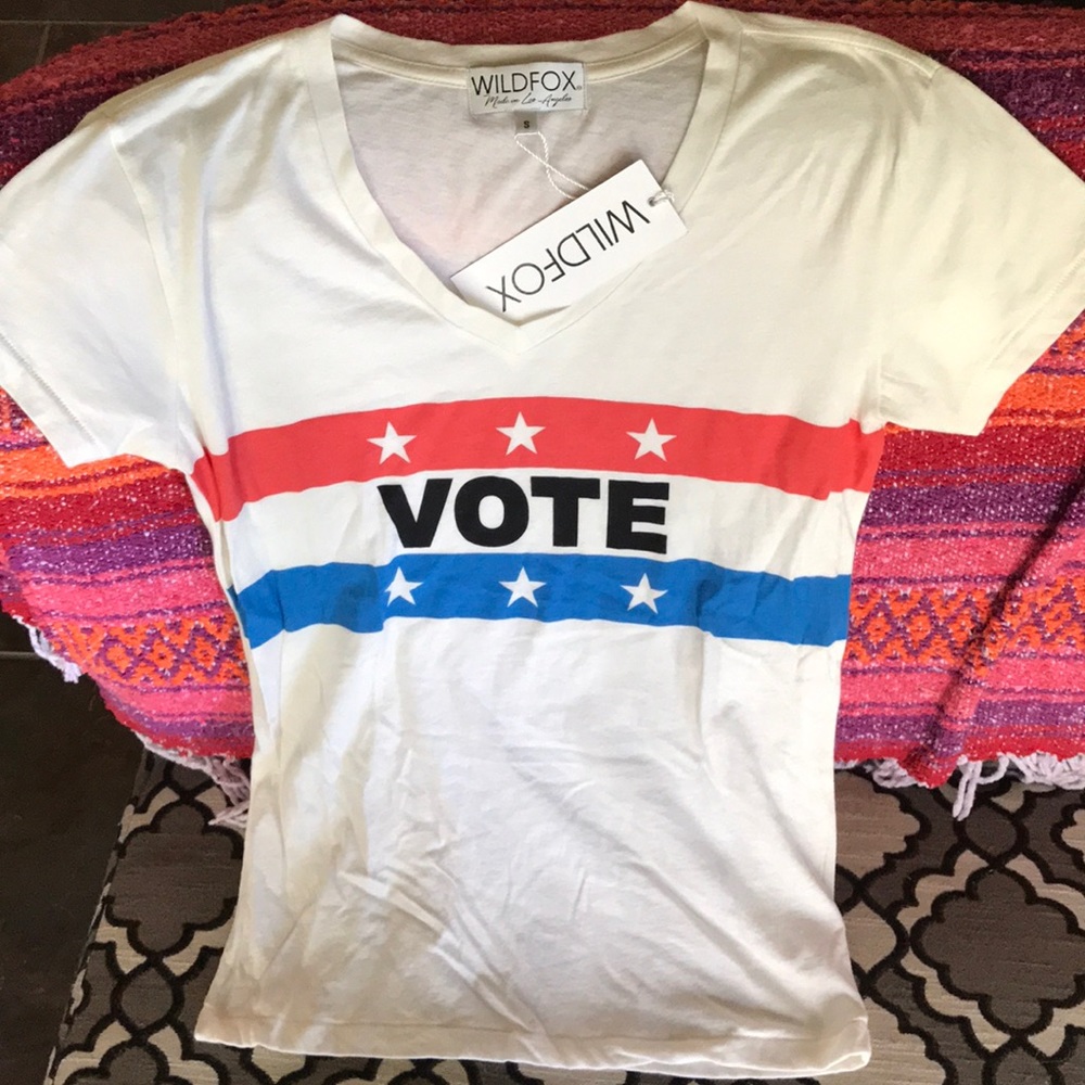 Wild fox “Vote” tee